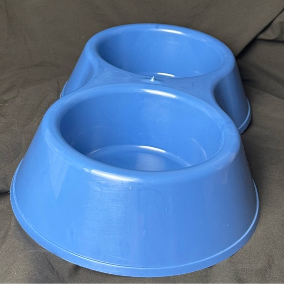 Vibrant Life 6.25-Cup Double Feed and Water Bowl, Dark Blue. Excellent Condition - Picture 2 of 6